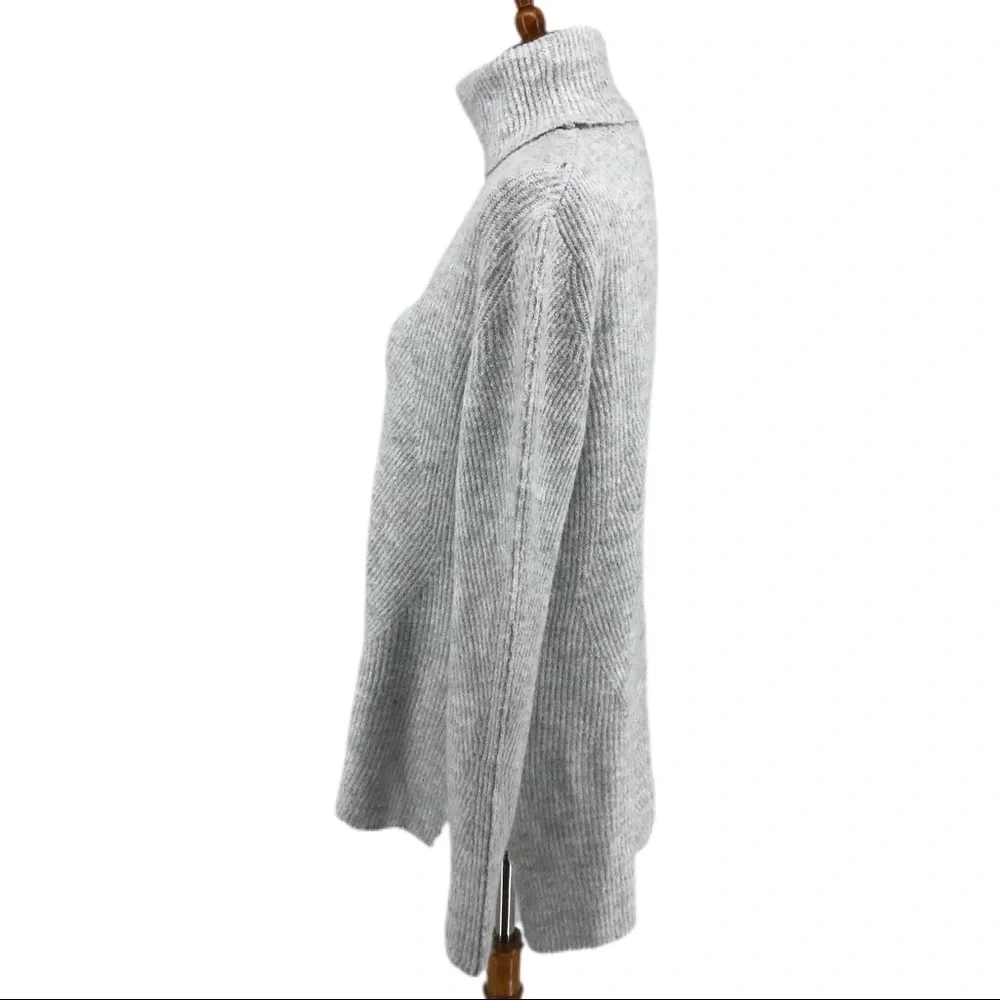 Sweet Romeo Light Gray Knit Turtleneck Sweater, NWT - Picture 3 of 7